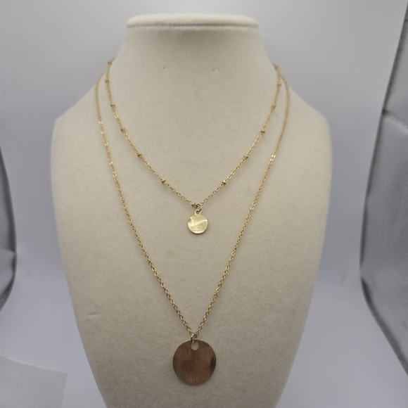 BB LILA Double Layered Gold Chain With Hammered Circle Pendant Necklace - Picture 1 of 4